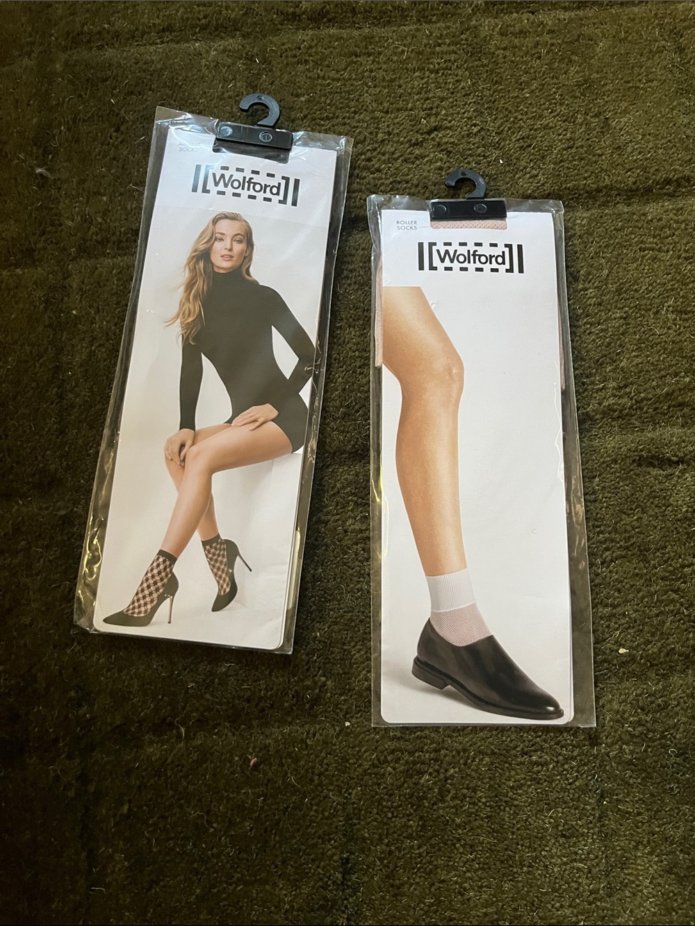 NWT Wolford Athina and Roller Ankle Socks